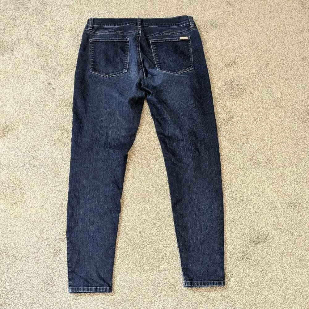 WHITE HOUSE BLACK MARKET Skinny Leg, Stretch Blue Denim Low-Rise Jeans; Size M